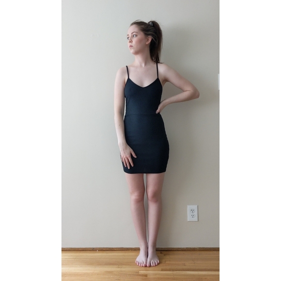 Ribbed Bodycon Dress - Picture 6 of 8